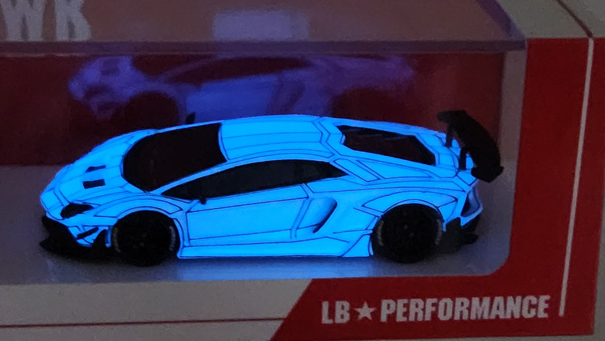 1:64 Mini GT Lamborghini Aventador 587 LB Work 2023 Hong Kong Toycar S –  hiltawaytoyhk