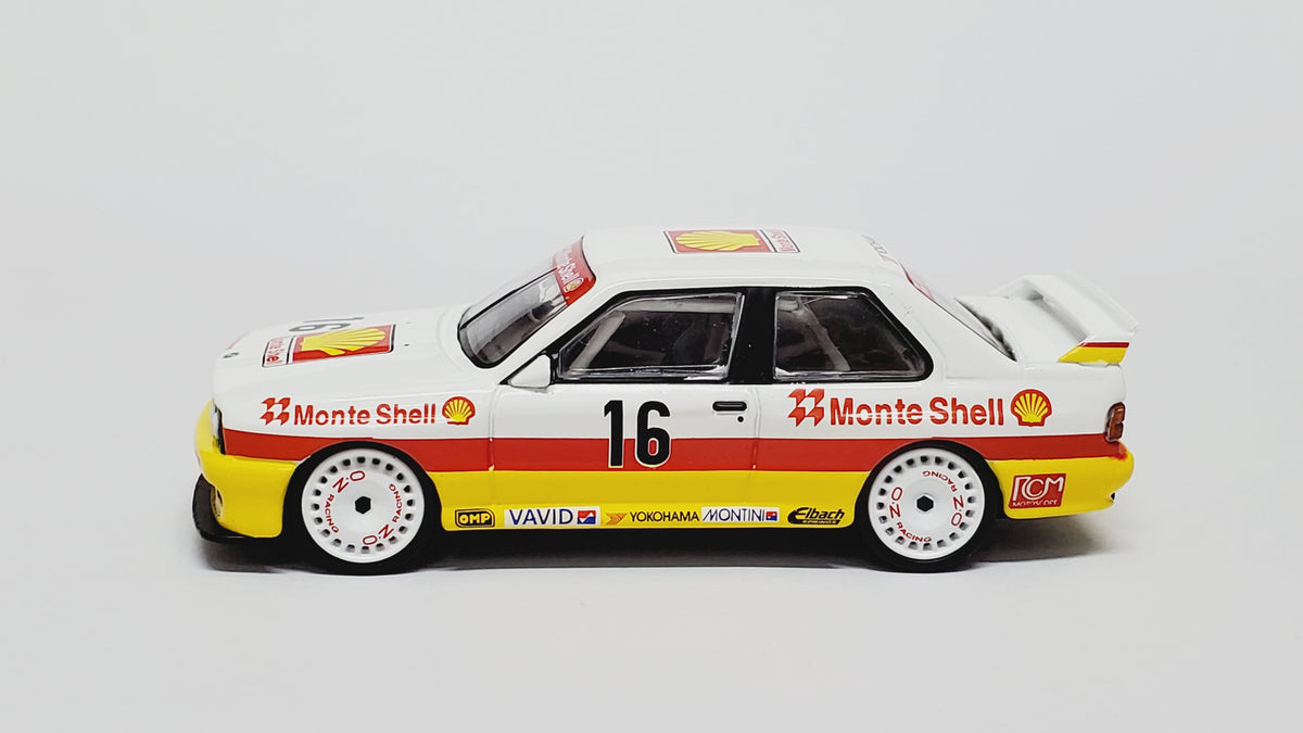 1:64 Mini GT X Shell Hong Kong Exclusive BMW M3 E30