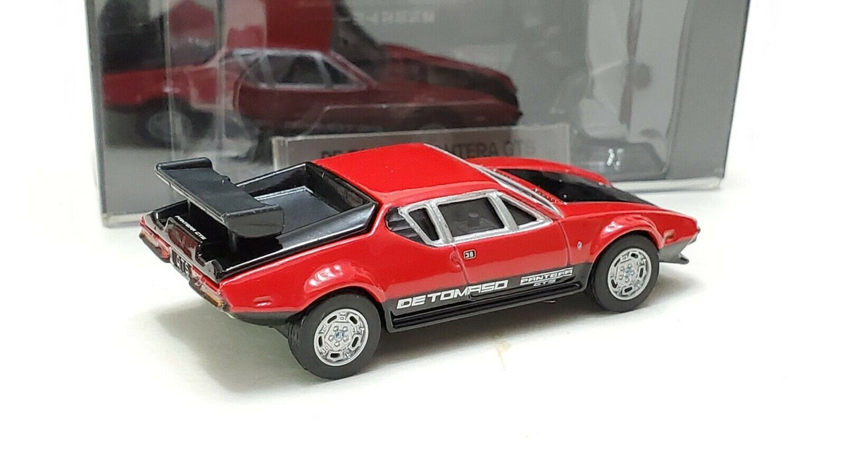 Tomica Limited TL0033 De Tomaso Pantera GTS . Scale is 1:61