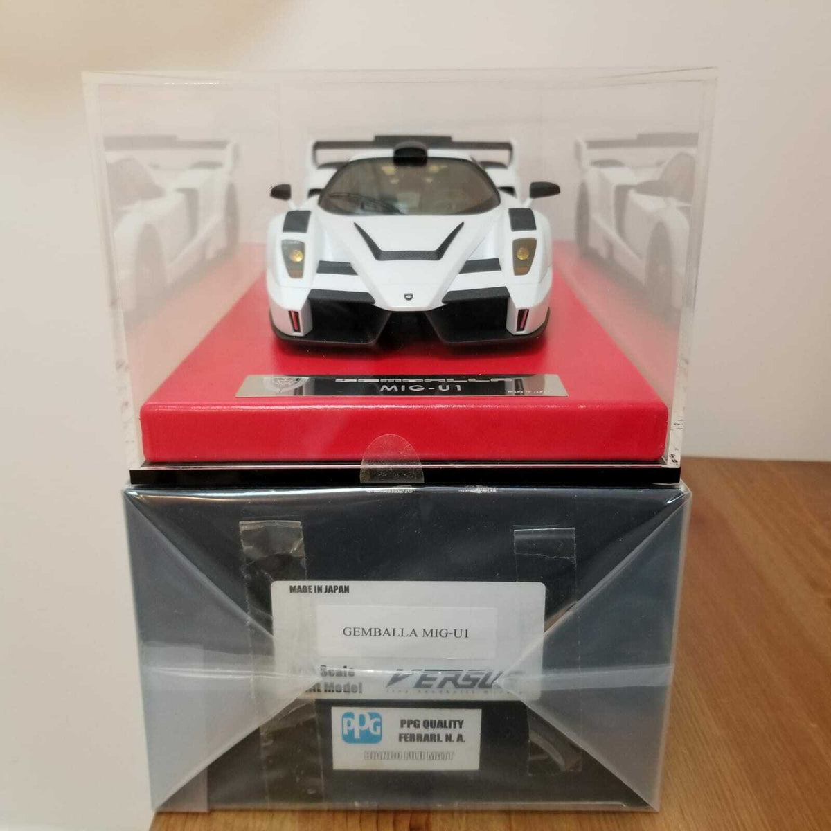 1:18 Versus Ferrari Gemballa MIG-U1 Matt White. Resin – hiltawaytoyhk