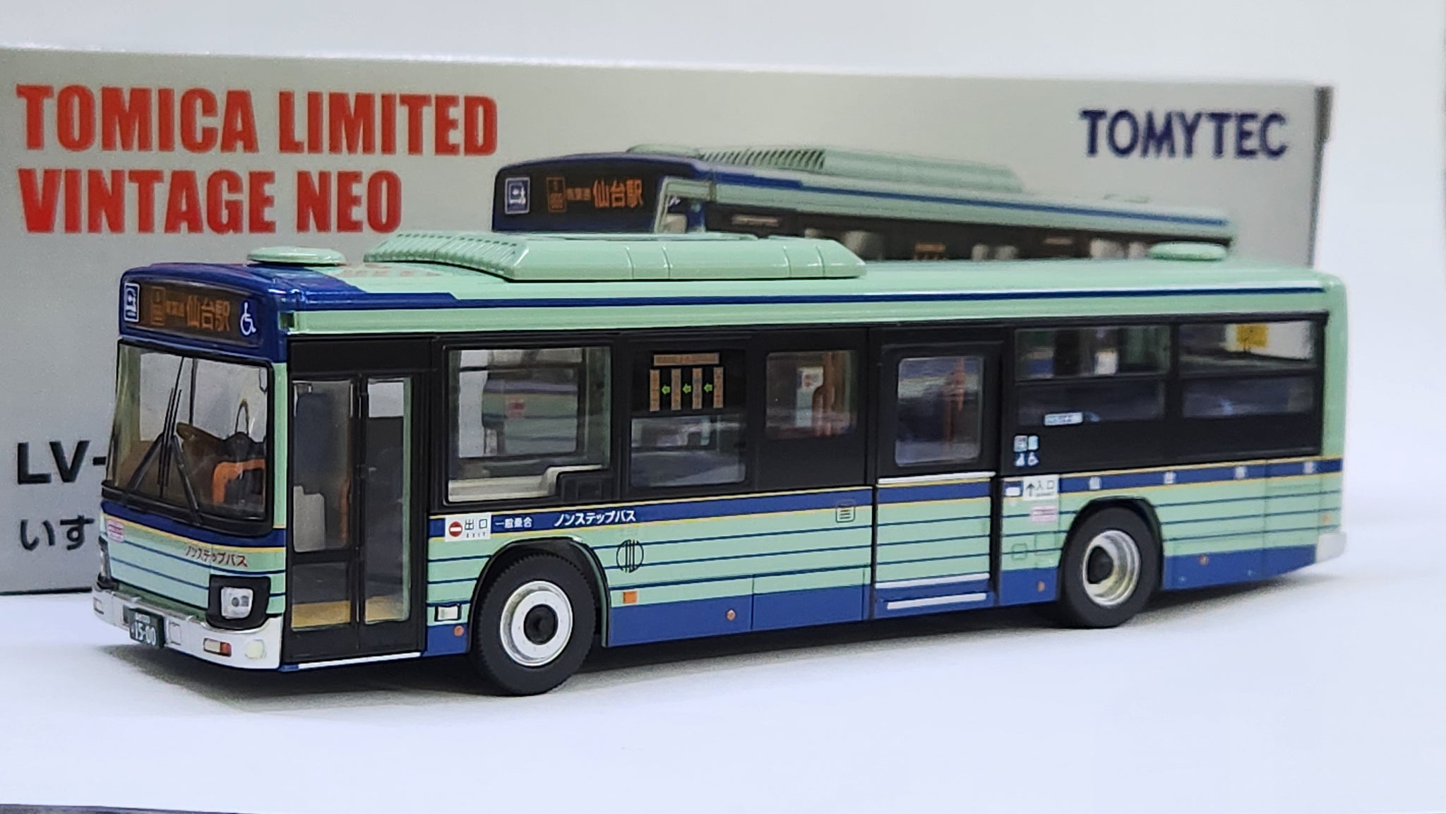 1:64 Tomica Limited Tomytec LV-N139k Isuzu Erga Sendai City