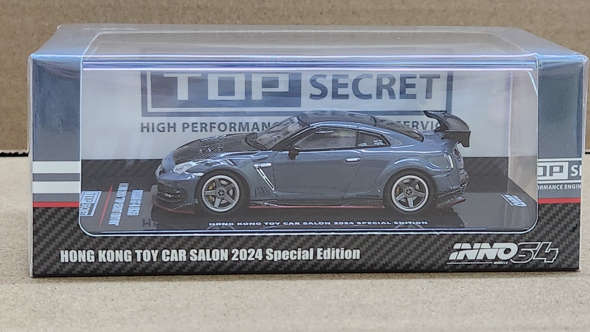 1:64 Inno64 Nissan Skyline GT-R R35 Top Secret Hong Kong