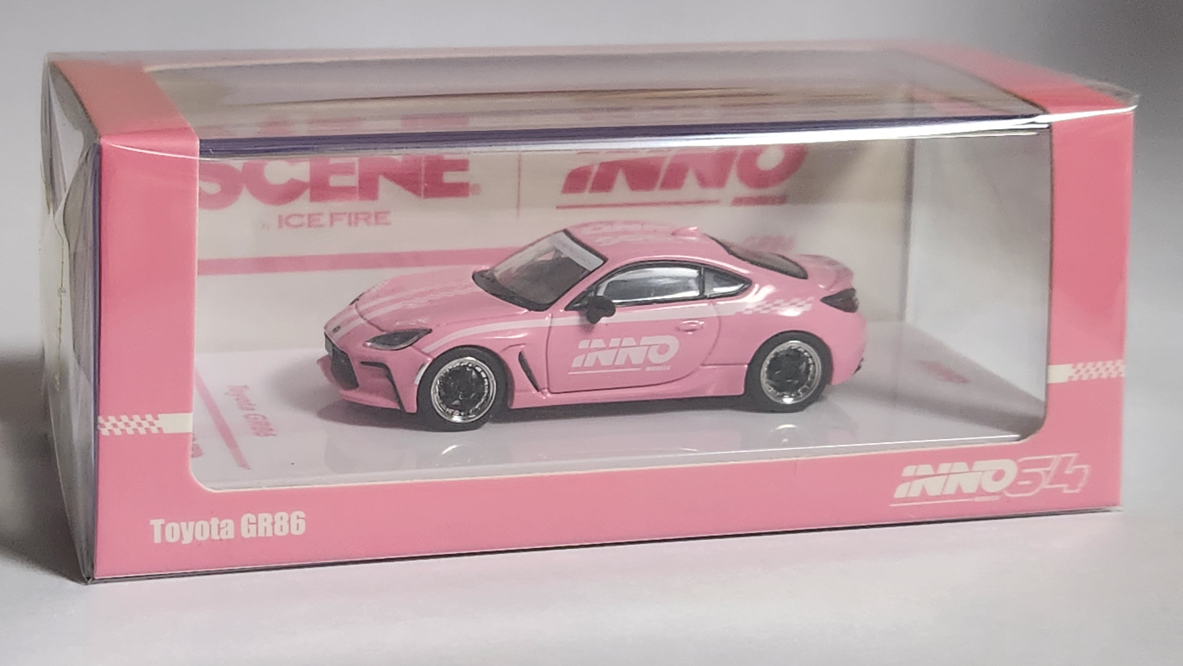 イノモデル　inno64 パンデム　GR86 HEC限定 Inno64 HEC 2025 Pandem Toyota GR86 - Review - YouTube