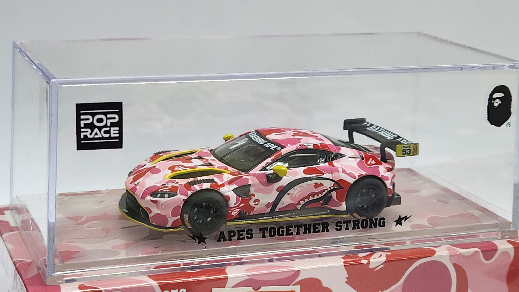 1:64 Pop Race Aston Martin GT3 AMR BAPE A Bathing Ape Pink Diecast