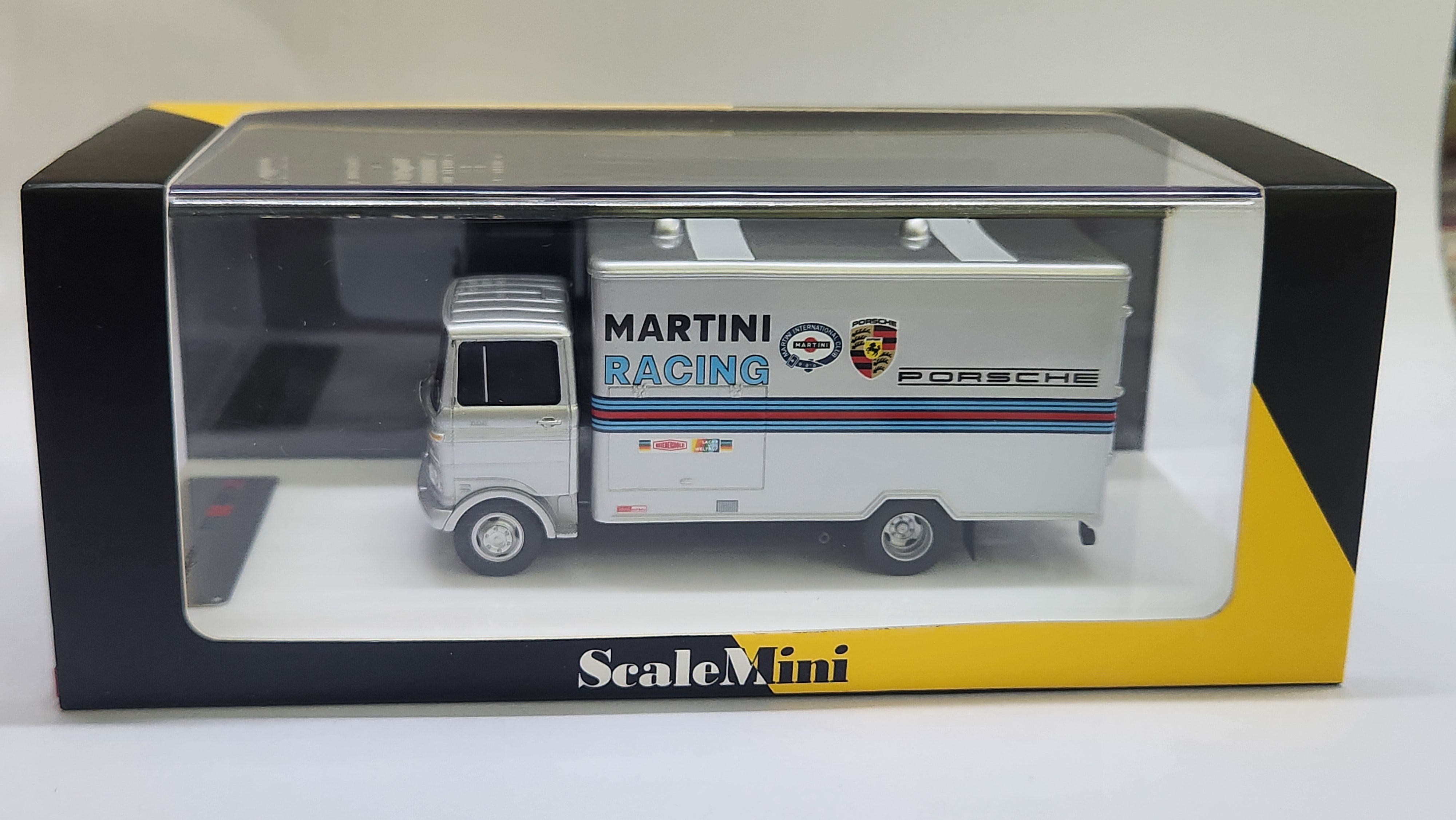 1:64 scalemini Mercedes Benz LP 608 Martini Racing Porsche
