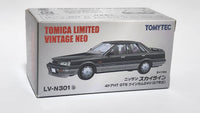 1:64 Tomica Limited Vintage Neo Tomytec LV-N301b Nissan Skyline 4-door HT GT Passage Twin Cam 24V 1987