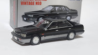 1:64 Tomica Limited Vintage Neo Tomytec LV-N301b Nissan Skyline 4-door HT GT Passage Twin Cam 24V 1987
