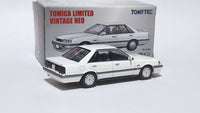1:64 Tomica Limited Vintage Neo Tomytec LV-N301a Nissan Skyline 4-door HT GT Passage Twin Cam 24V 1987. Diecast.