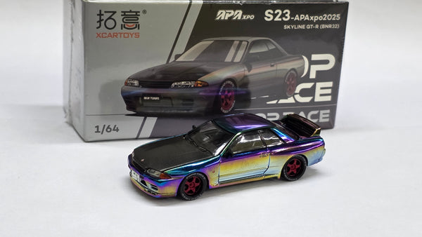 1:64 Pop Race X Xcartoys Nissan Skyline GT-R R32 Magic Chrome. China Foshan APA Expo 2025