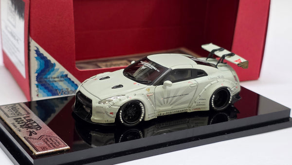 1:64 Veloce Nissan Skyline GT-R R35 LB Performance Zero Fighter. Resin.