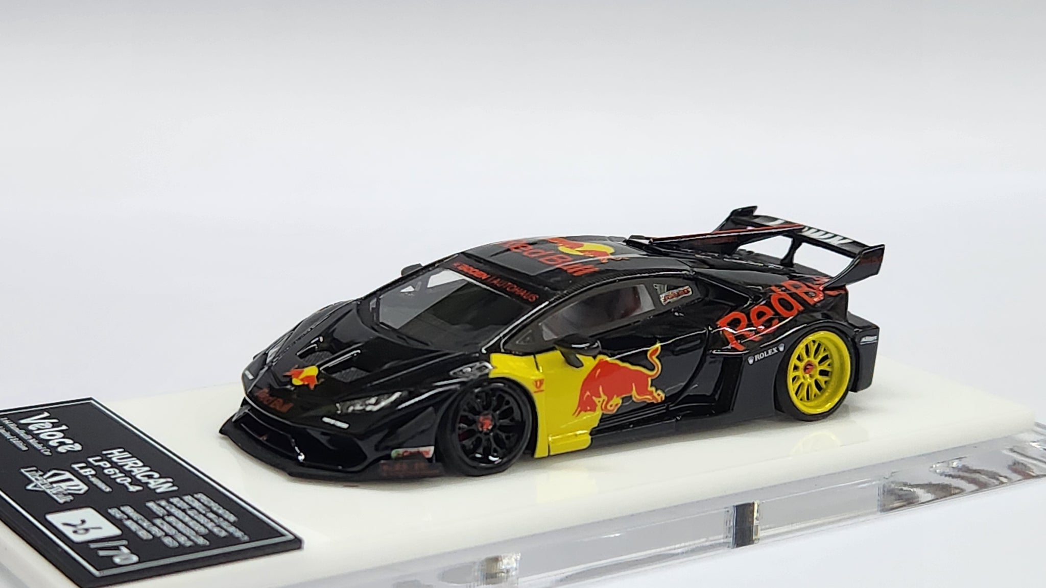 1:64 Veloce Lamborghini Huracan LP610-4 LB Performance Red bull