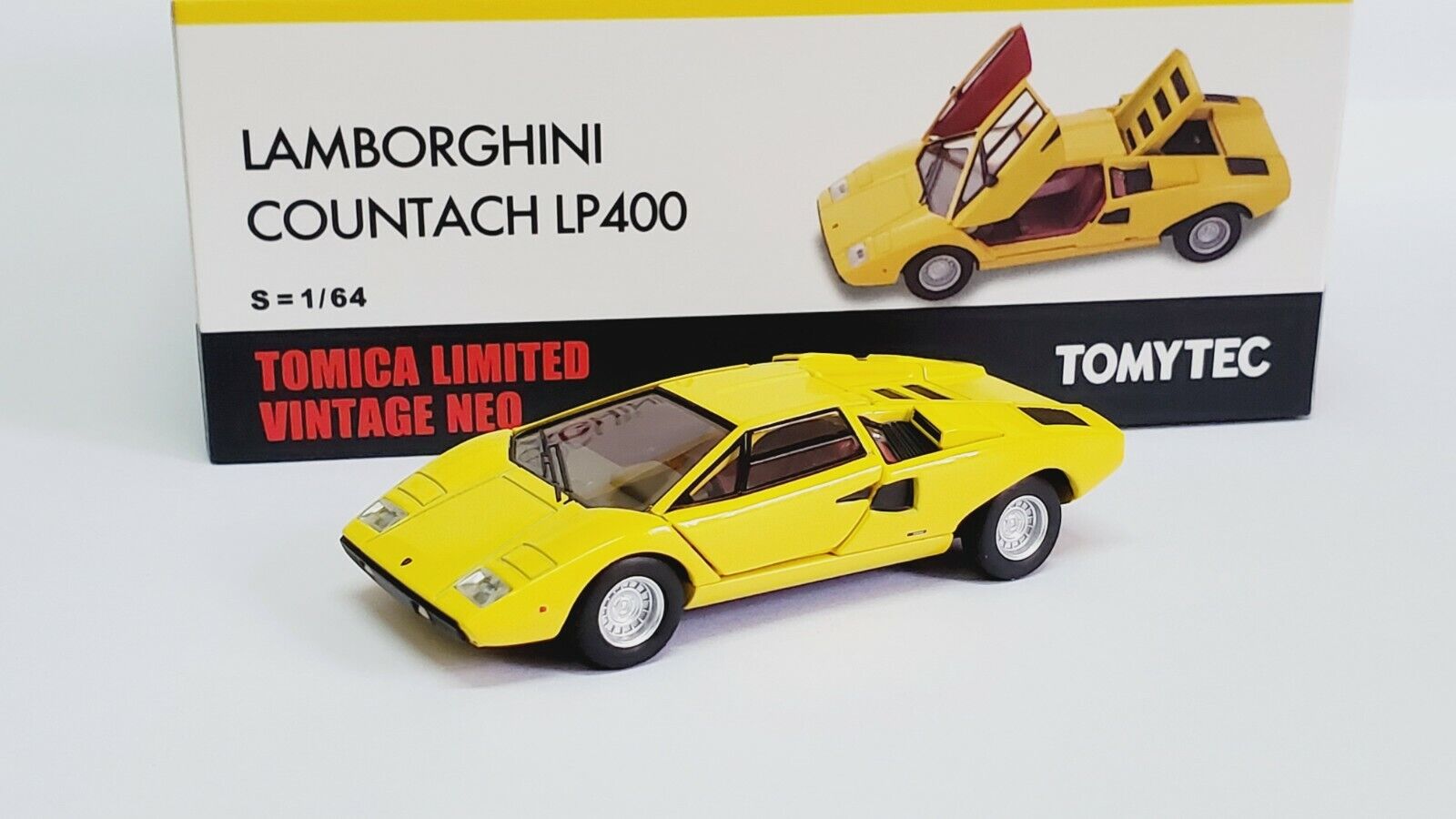 1:64 Tomica Limited Vintage Tomytec Lamborghini Countach