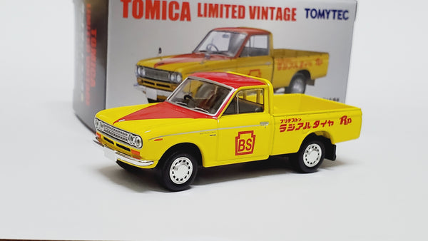 Tomica Limited Vintage Tomytec LV-195a Datsun Truck 521 1300 DX Bridgestone 1:64