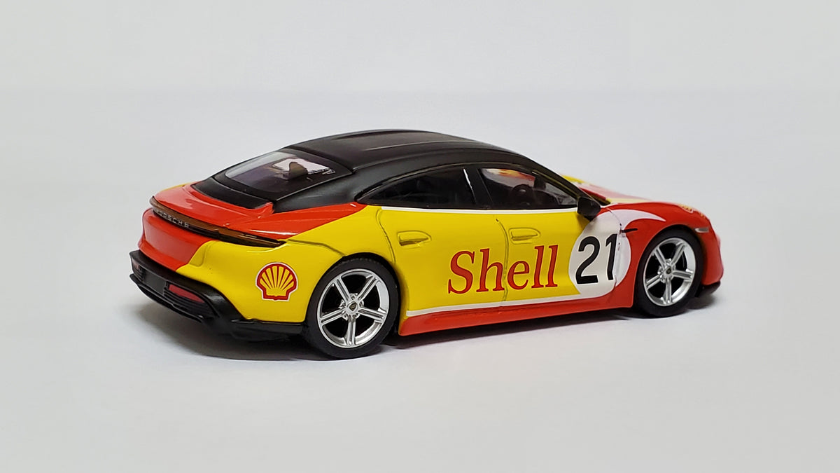 MINI GT Porsche Taycan Turbo S 2台セット。 MINI GT Porsche Taycan Turbo S 2台セット。 Mini GT 1:64