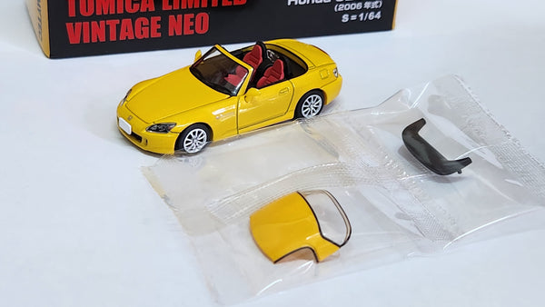 Yellow - Tomica Limited Vintage